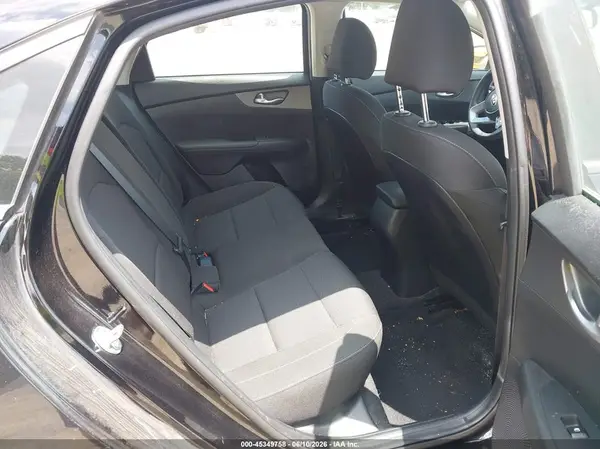 3KPF24AD5ME289032 2021 KIA FORTE - Image 8