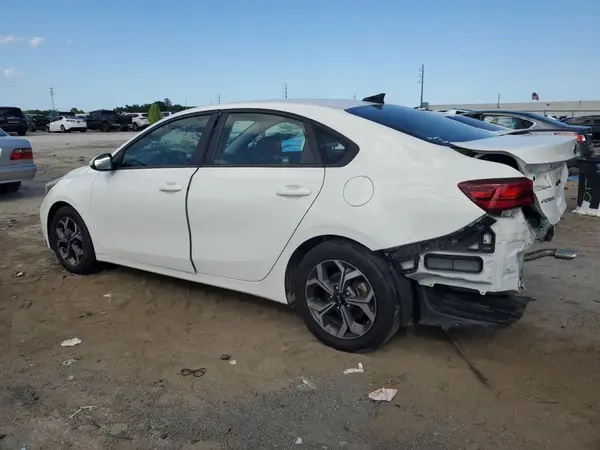 3KPF24AD5ME290987 2021 KIA FORTE - Image 2