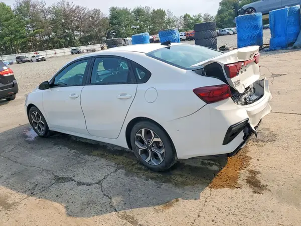 3KPF24AD5ME291119 2021 KIA FORTE - Image 2