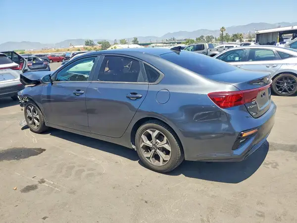 3KPF24AD5ME292299 2021 KIA FORTE - Image 2