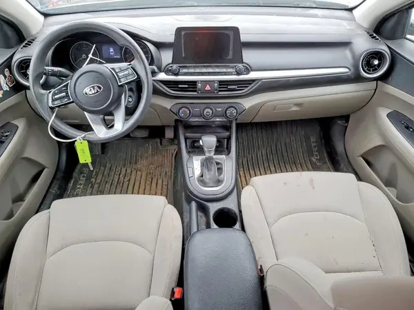 3KPF24AD5ME295901 2021 KIA FORTE - Image 8
