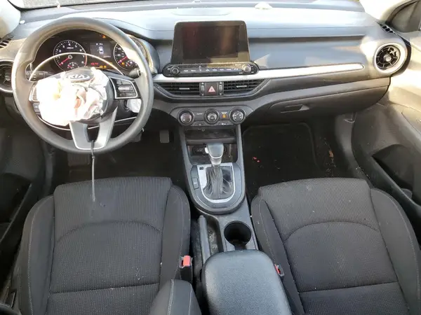 3KPF24AD5ME296465 2021 KIA FORTE - Image 8