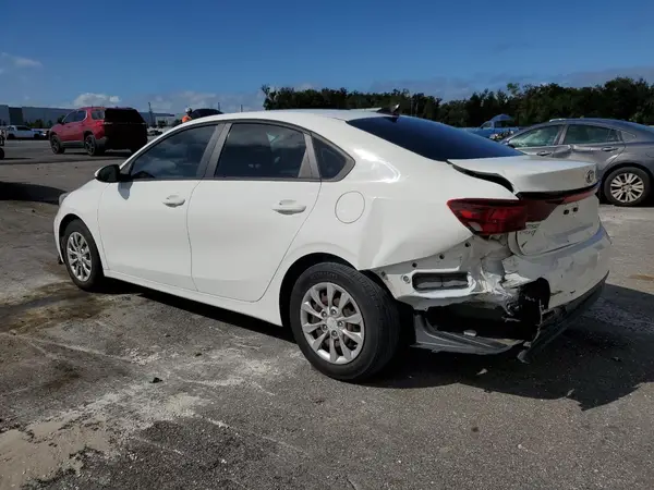 3KPF24AD5ME298927 2021 KIA FORTE - Image 2