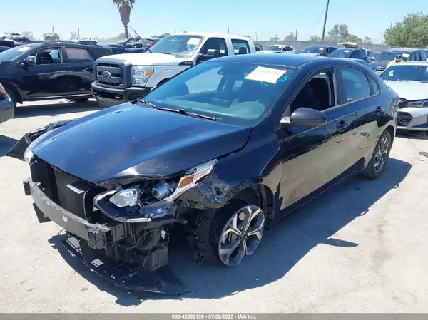 3KPF24AD5ME301213 2021 KIA FORTE - Image 2