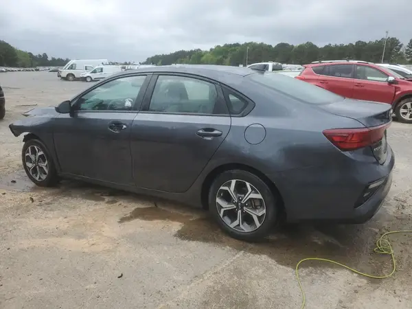 3KPF24AD5ME303852 2021 KIA FORTE - Image 2