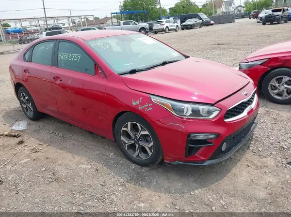 3KPF24AD5ME303978 2021 KIA FORTE - Image 1