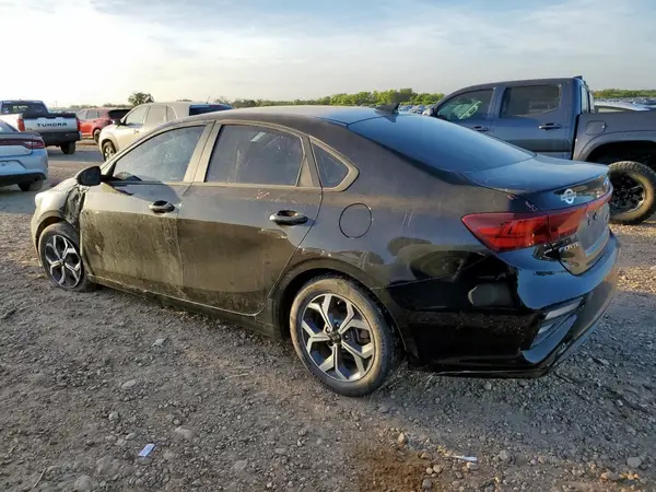 3KPF24AD5ME305567 2021 KIA FORTE - Image 2