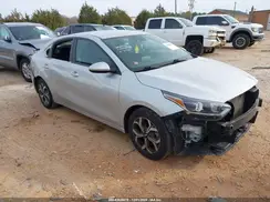 3KPF24AD5ME306475 2021 KIA FORTE