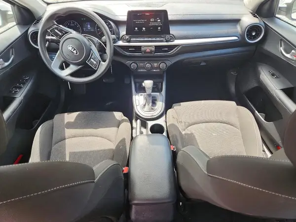 3KPF24AD5ME310347 2021 KIA FORTE - Image 8
