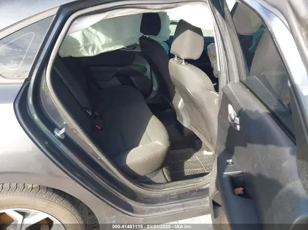 3KPF24AD5ME314012 2021 KIA FORTE - Image 8
