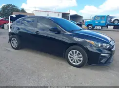 3KPF24AD5ME320246 2021 KIA FORTE