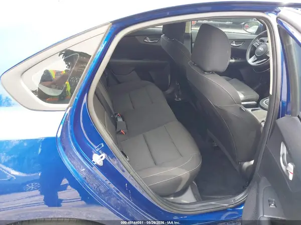3KPF24AD5ME324748 2021 KIA FORTE - Image 8
