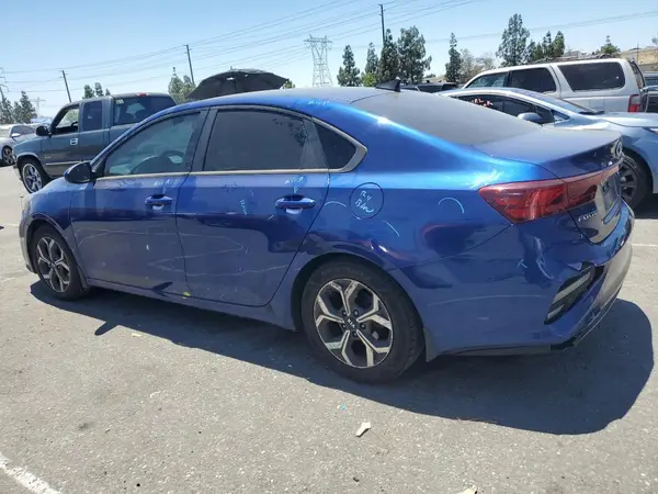 3KPF24AD5ME324894 2021 KIA FORTE - Image 2
