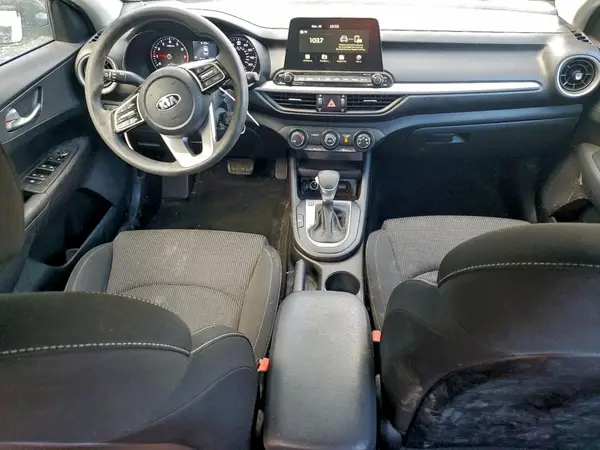 3KPF24AD5ME328315 2021 KIA FORTE - Image 8