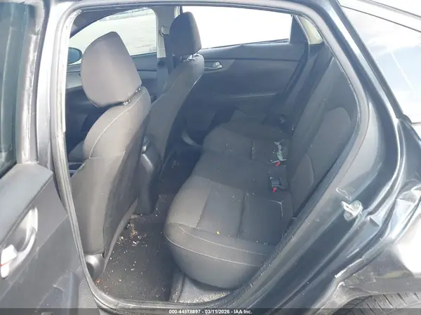 3KPF24AD5ME329822 2021 KIA FORTE - Image 8