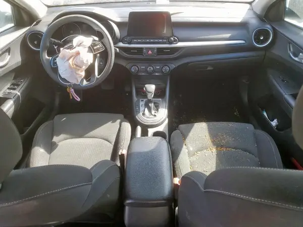 3KPF24AD5ME329934 2021 KIA FORTE - Image 8