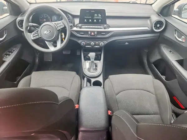 3KPF24AD5ME329965 2021 KIA FORTE - Image 8