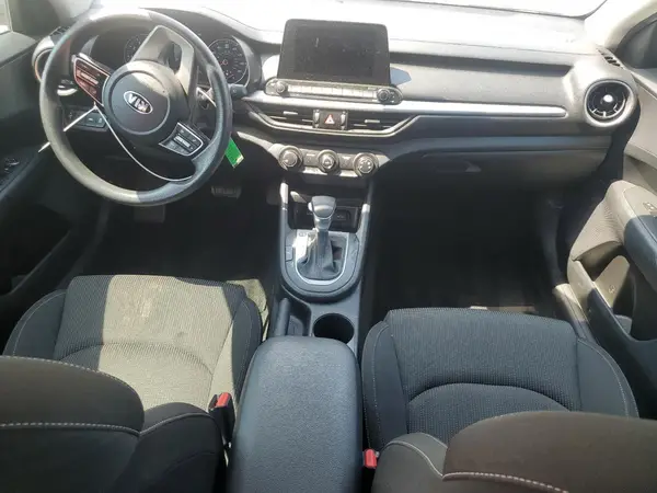 3KPF24AD5ME330582 2021 KIA FORTE - Image 8