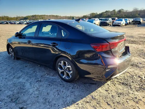 3KPF24AD5ME332574 2021 KIA FORTE - Image 2