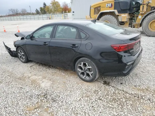 3KPF24AD5ME332767 2021 KIA FORTE - Image 2