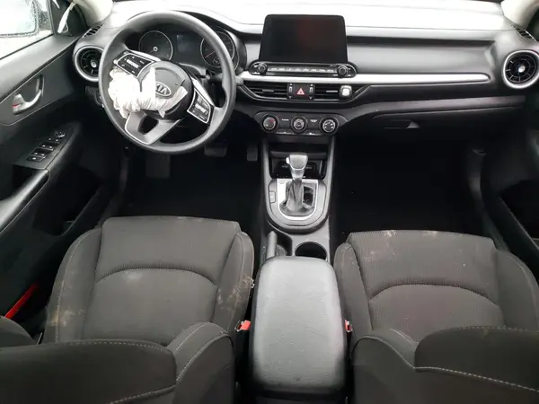 3KPF24AD5ME333479 2021 KIA FORTE - Image 8