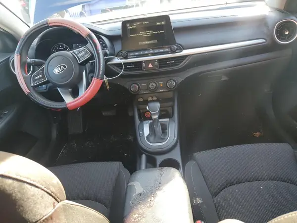 3KPF24AD5ME333689 2021 KIA FORTE - Image 8