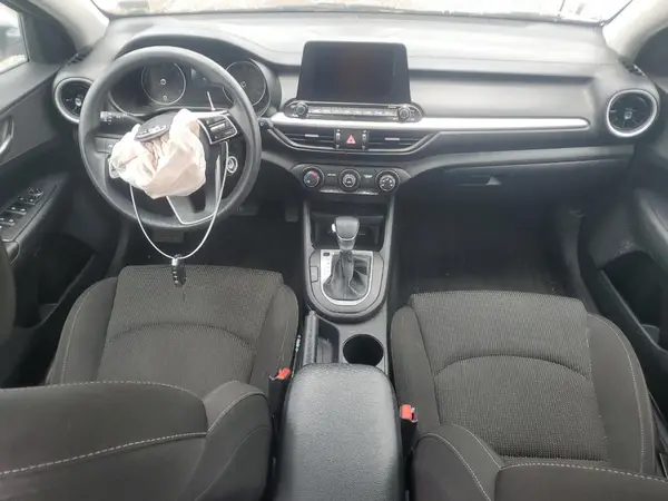 3KPF24AD5ME334549 2021 KIA FORTE - Image 8