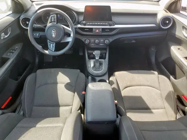 3KPF24AD5ME339248 2021 KIA FORTE - Image 8