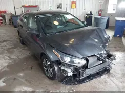 3KPF24AD5ME339895 2021 KIA FORTE