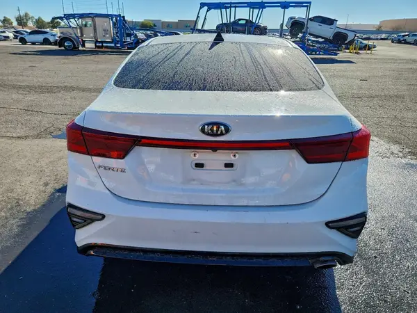 2021 KIA FORTE COPART lot 96304585 auction photo 6