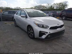 3KPF24AD5ME340318 2021 KIA FORTE