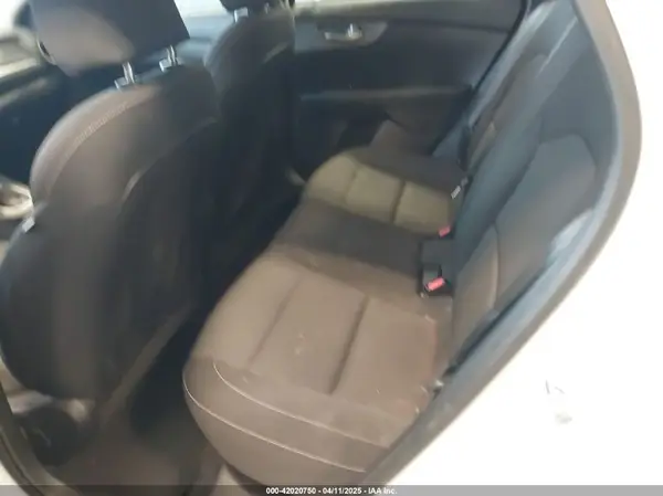 3KPF24AD5ME340898 2021 KIA FORTE - Image 7