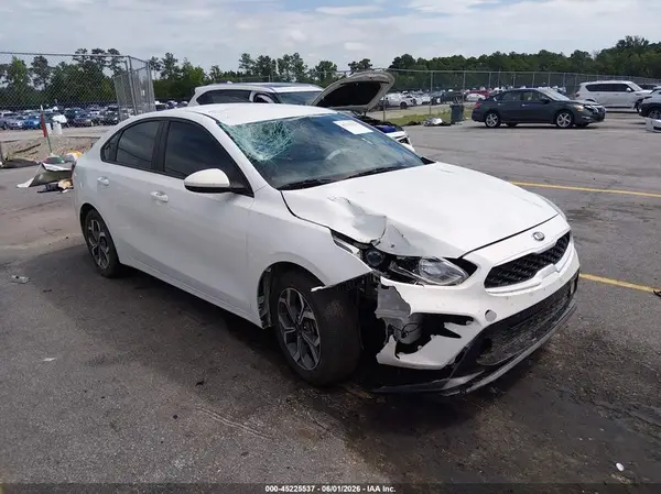 3KPF24AD5ME345244 2021 KIA FORTE - Image 1