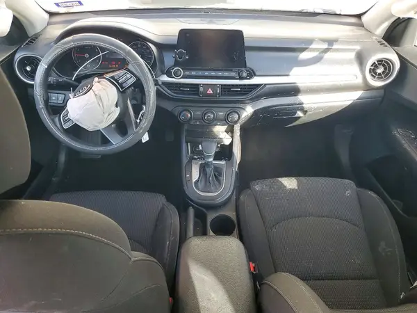 3KPF24AD5ME347382 2021 KIA FORTE - Image 8