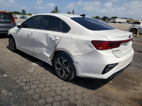 3KPF24AD5ME347625 2021 KIA FORTE - Image 2