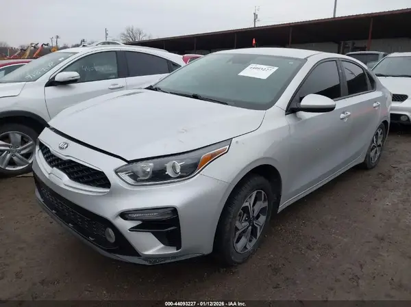 3KPF24AD5ME350279 2021 KIA FORTE - Image 2
