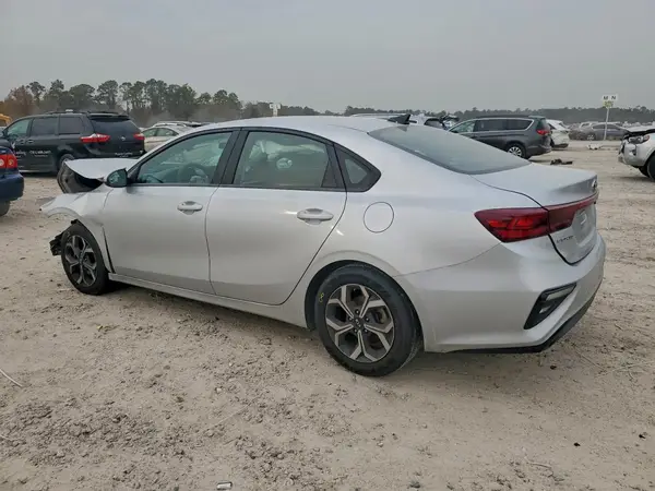 3KPF24AD5ME350346 2021 KIA FORTE - Image 2