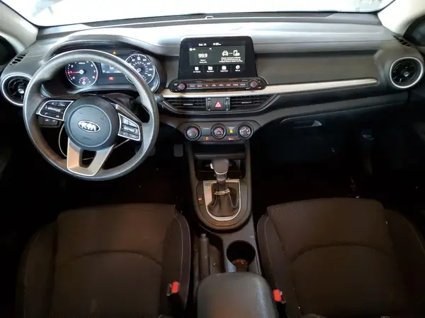 3KPF24AD5ME352856 2021 KIA FORTE - Image 8
