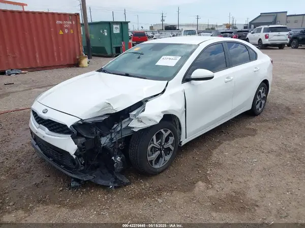 3KPF24AD5ME358026 2021 KIA FORTE - Image 2