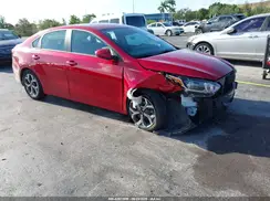 3KPF24AD5ME358852 2021 KIA FORTE