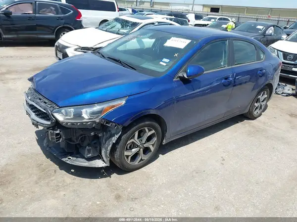 3KPF24AD5ME360150 2021 KIA FORTE - Image 2