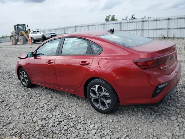 3KPF24AD5ME360780 2021 KIA FORTE - Image 2