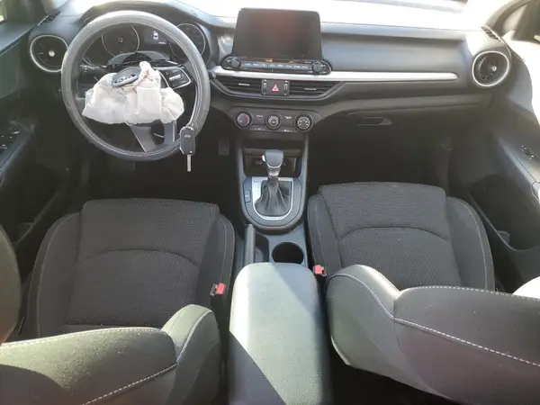 3KPF24AD5ME362500 2021 KIA FORTE - Image 8