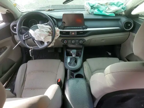 3KPF24AD5ME365915 2021 KIA FORTE - Image 8