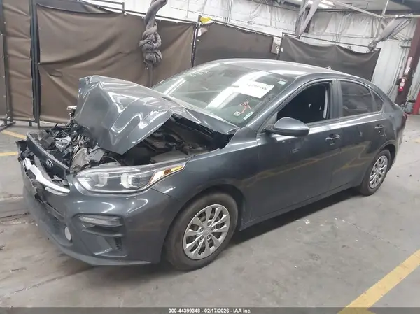 3KPF24AD5ME368619 2021 KIA FORTE - Image 2