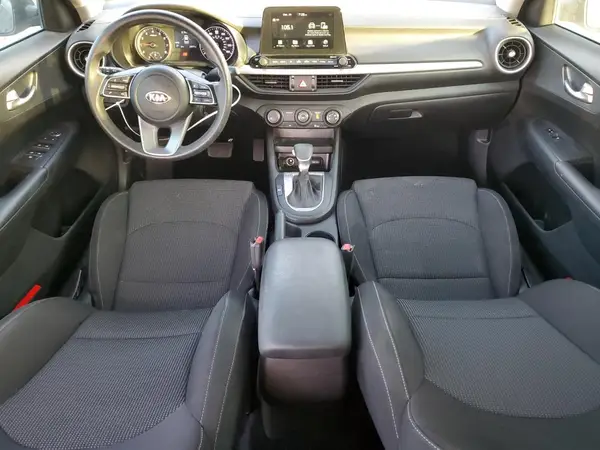 3KPF24AD5ME368765 2021 KIA FORTE - Image 8