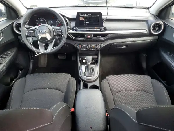 3KPF24AD5ME369933 2021 KIA FORTE - Image 8