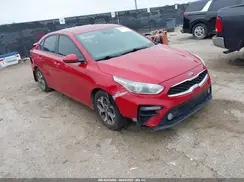 3KPF24AD5ME371388 2021 KIA FORTE