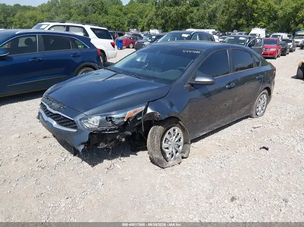 3KPF24AD5ME373240 2021 KIA FORTE - Image 2