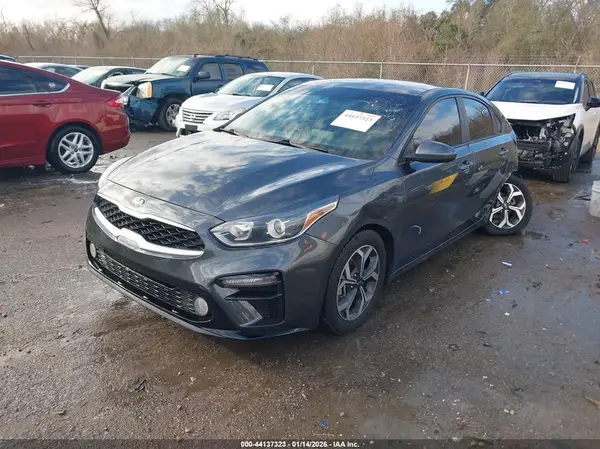 3KPF24AD5ME373383 2021 KIA FORTE - Image 2